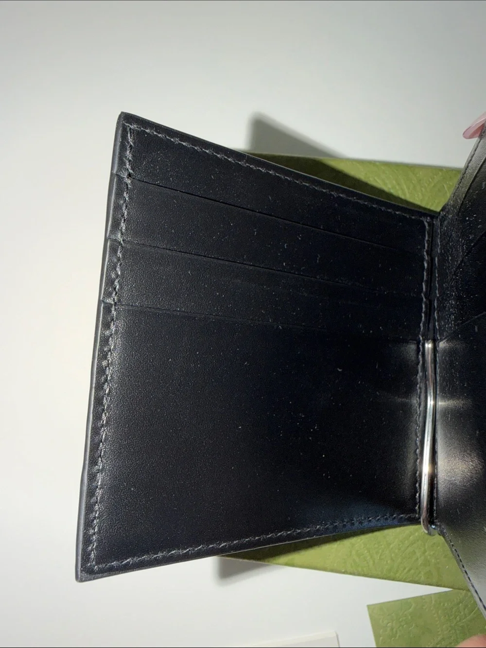 Gucci wallet black